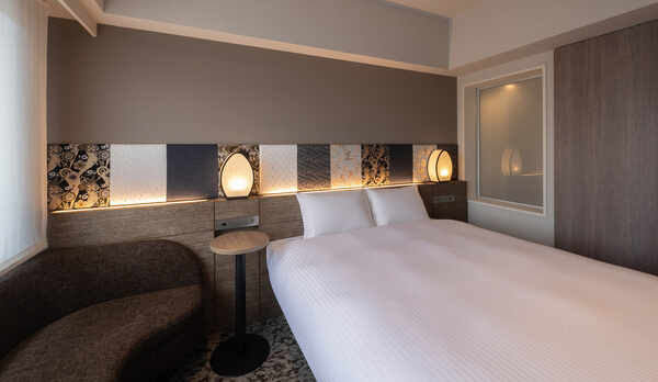 【スーペリアダブル/17m&sup2;】160cmのベッド１台