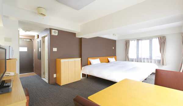 スタンダードツイン【21.9㎡／ベッド幅122cm&times;2台】　