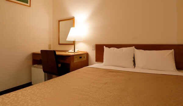 セミダブルルーム