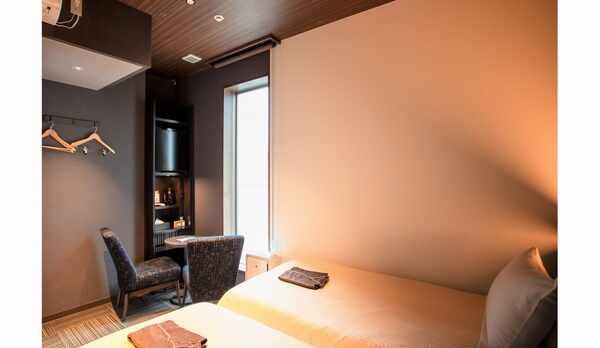 デラックスツイン