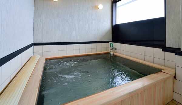 *お風呂/大浴場からの景色をお楽しみください。