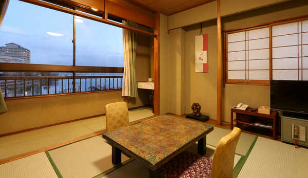 レイクビュー6畳客室