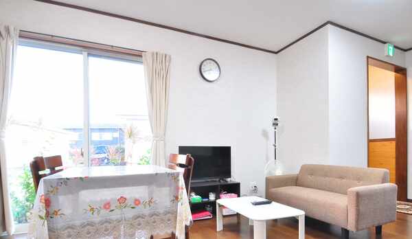 【リビングダイニング】