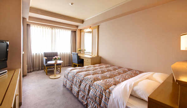 シングルルーム（17.4〜18.3平米）