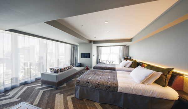 【スーペリアコーナーツイン】43.0㎡　9階〜13階