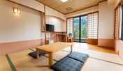和室8畳　※一例