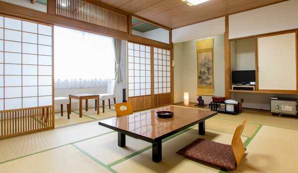 和室12畳+広縁付