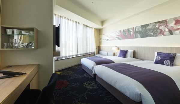 【角部屋ならではの開放感をお楽しみください】スーペリアコーナーツイン31.4㎡/（洗い場付バスタブ)