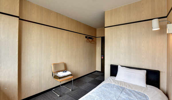 *【シングル一例】各部屋にバストイレ付き