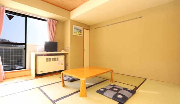 【眺望の良い和室バス・トイレ付】