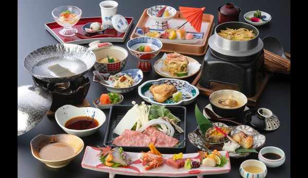 【夕食】季節の和会席