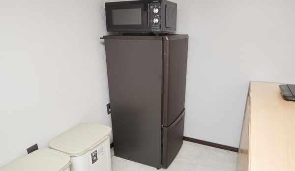 冷蔵庫・電子レンジ