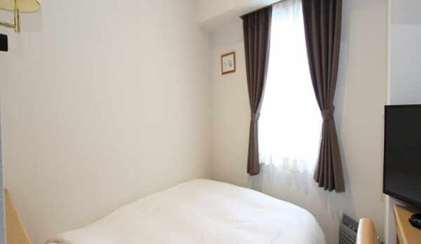 広々ベッドのダブルルーム（13㎡）