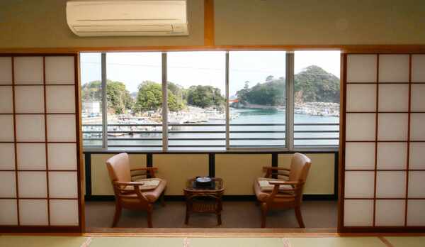 ・【客室一例】水平線から昇る朝日も臨むことができます