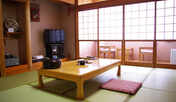 本館和室10畳+広縁2畳