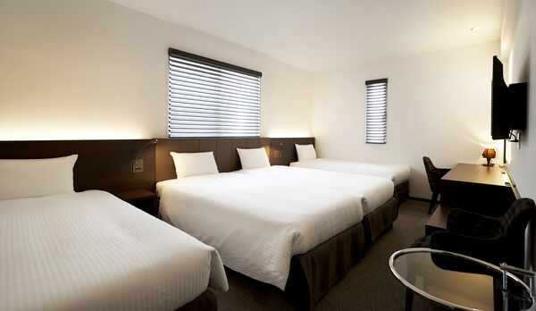 デラックスフォース