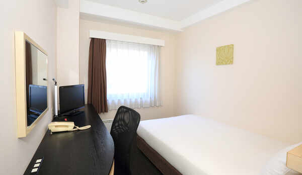 セミダブルルーム