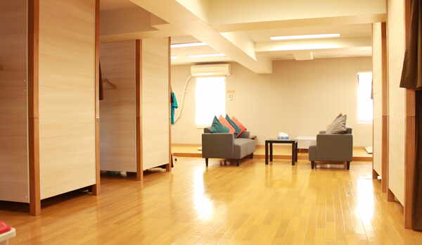 ミックスドミトリー