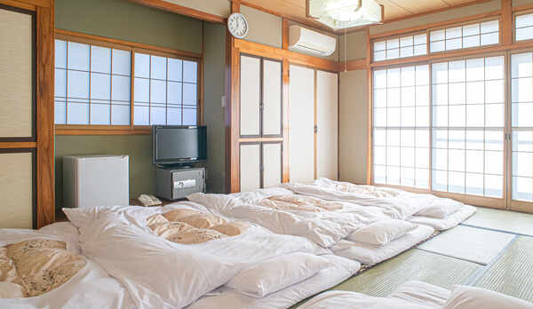 和室五人部屋　お布団