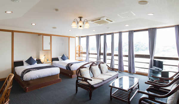 ツインルームデラックス