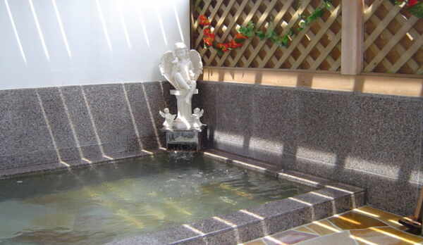 露天風呂（朝）