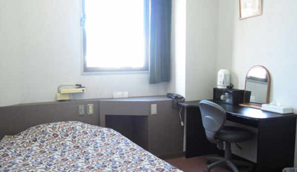 *【シングル（セミダブル）】全室インターネット接続無料（無線LAN）です