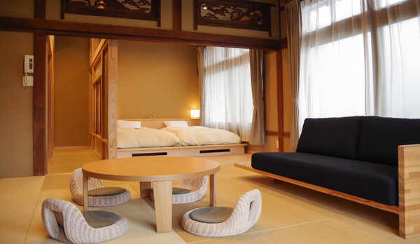 *客室一例／昔の風情を残しつつモダンなスタイルも取り入れて快適な和の空間にリニューアル！