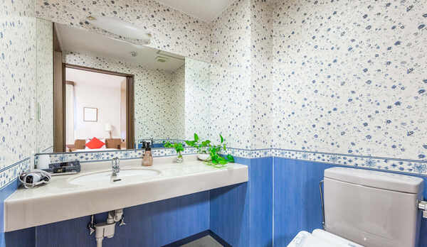 喫煙　ツインルーム　洗面所