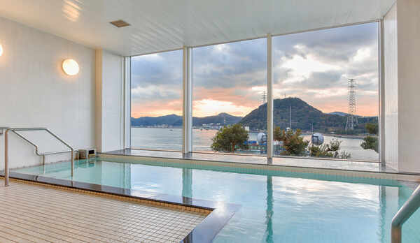 *【お風呂：響】自慢の展望風呂で、心と身体をリフレッシュ！