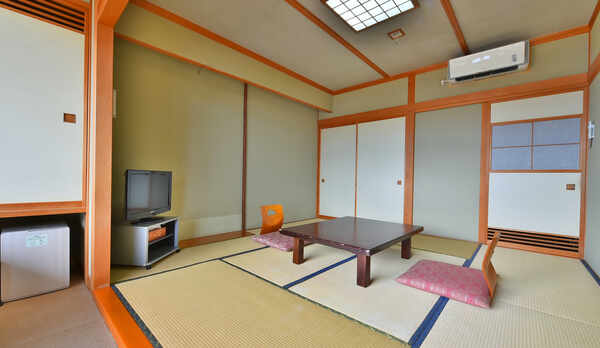 【禁煙】アルプスの見える和室8畳の一例