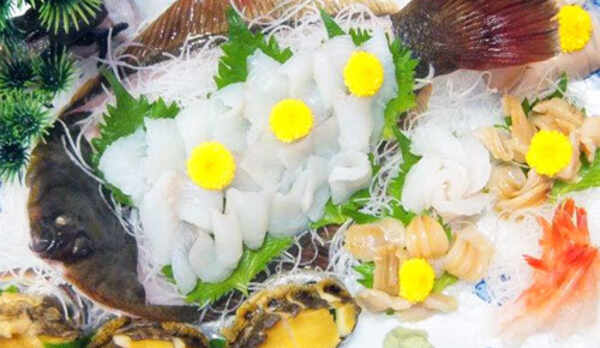 *新鮮なお刺身の舟盛り