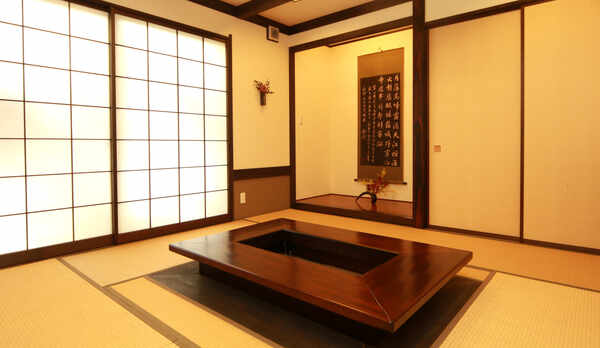 囲炉裏部屋