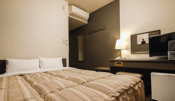 ●セミダブルルーム