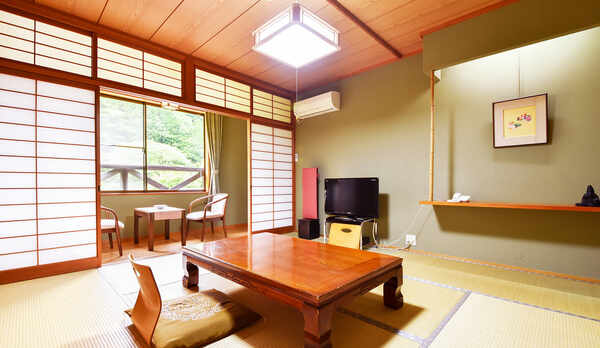 **【和室6〜8畳】※お部屋の広さはご指定頂けません。