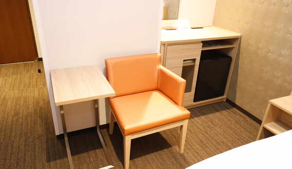 【禁煙】EXセミダブルType-B / 15㎡・ベッド幅150cm・ティーテーブル・シャワーブ−ス