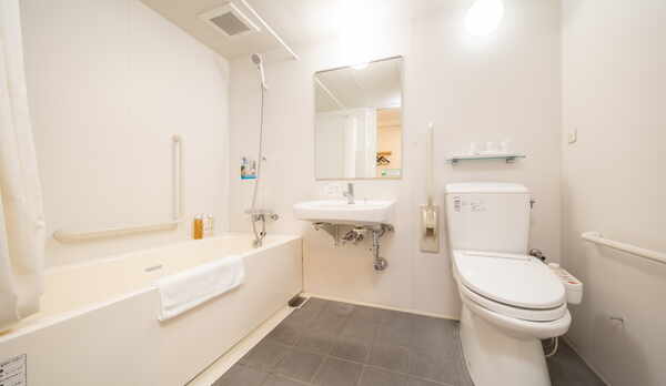 バリアフリールームのお風呂です♪