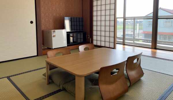 *和室10畳（一例）