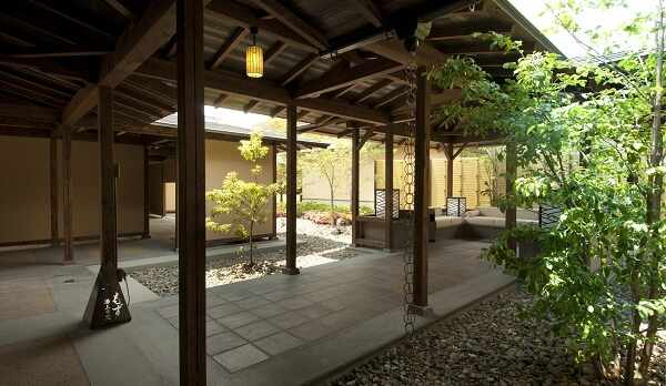 湯上処「もず」