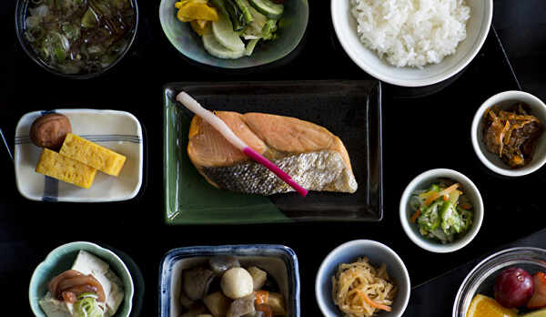 ご朝食の提供スタイルは状況により変更する場合がございます。(イメージ)