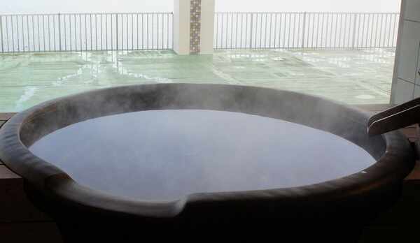 新設　誕生　貸切露天風呂