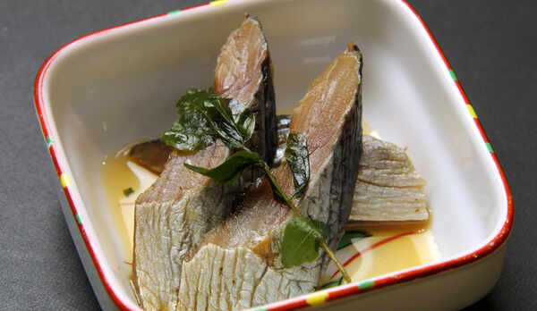 伝統郷土料理のニシンの山椒漬