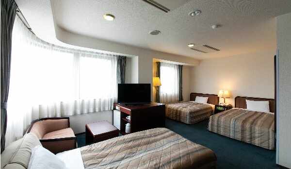 トリプルルーム29㎡（エキストラベッド1台）