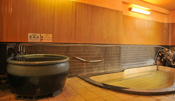 当館は源泉かけ流しの天然温泉です