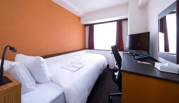 客室【スーペリアツインルーム】　18〜21㎡　120ｃｍ幅ベッド&times;2