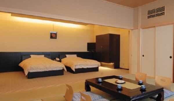 露天風呂付き和洋室一例