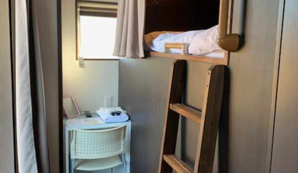 カプセルルーム（上段）