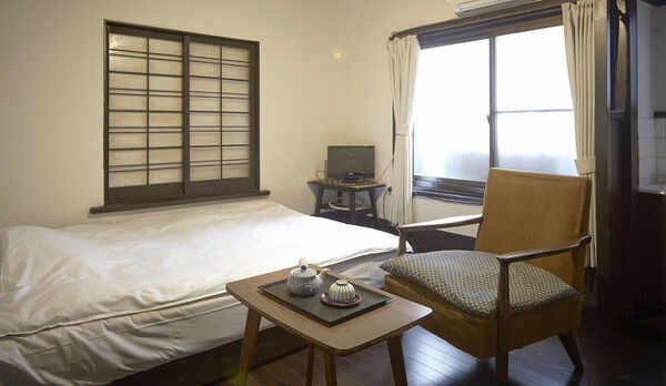 ・洋室6畳 / 全室無料Wi-Fi完備でビジネスにもご利用頂けます
