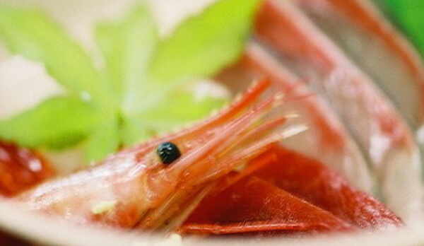 お造り。魚市場で目利きをして仕入れているので、鮮度に自信有り！です。