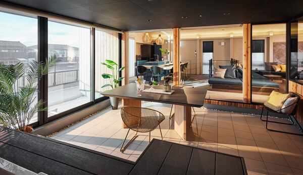 碧天【アウトドアリビング】