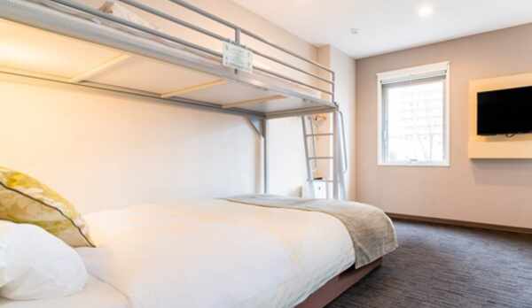 スーパールーム